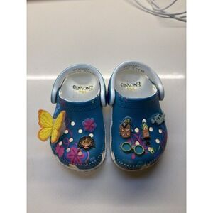 Crocs Disney Encanto Mirabel Madrigal toddler Classic ClogSz 5light up Butterfly